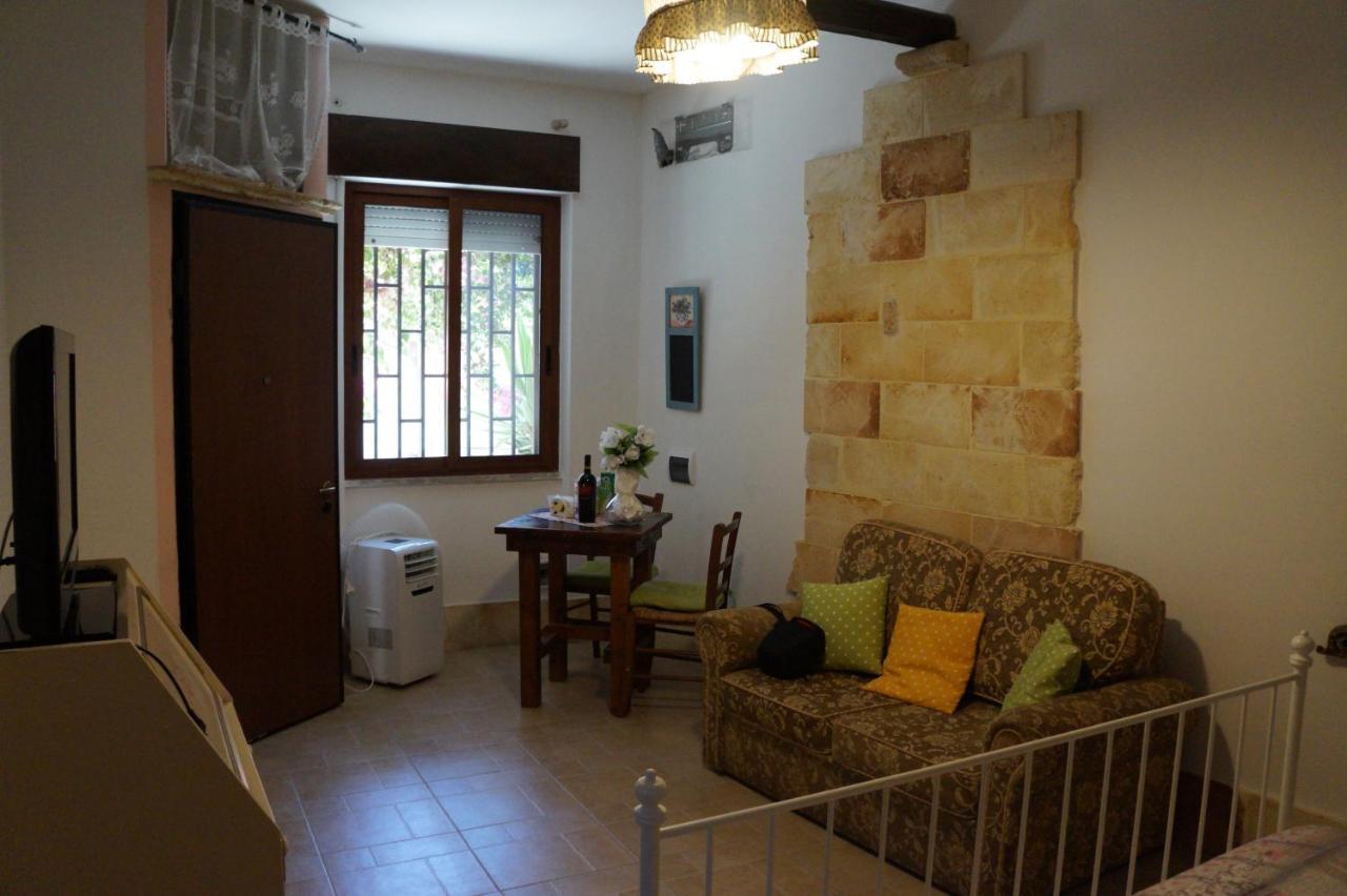 L'Atmosfera Brindisi Exterior foto